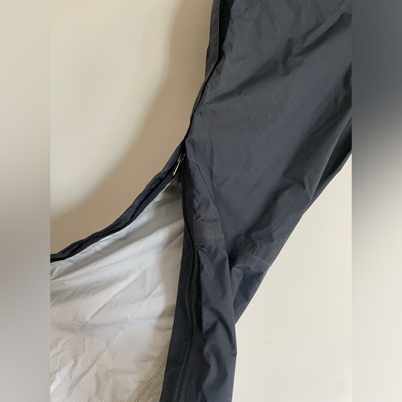 The North Face Hyvent Snow Pants - Picture 6 of 10